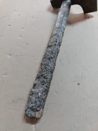 Martillo antiguo de enchapar