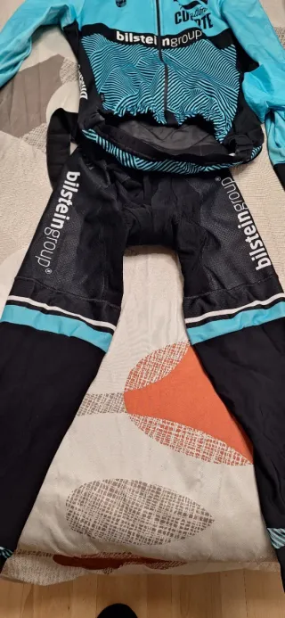 Maillot, chaleco, tritraje, culote ciclismo Gobik