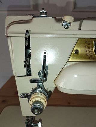 Macchina da cucire Singer 411G Zig-Zag Vintage