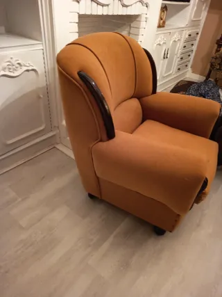 Sillón recien tapizado  sin haberlo usado..
