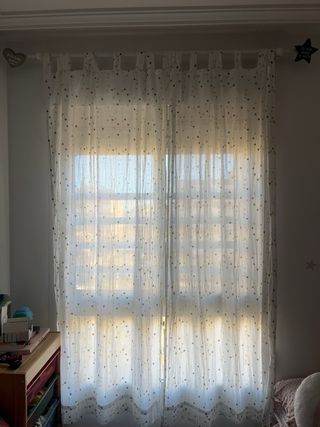 Barra cortina con apliques y cortina