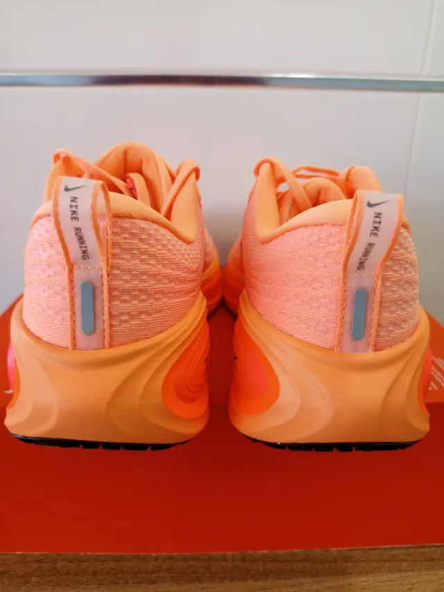 Nike Vomero Plus 40'5 41 42