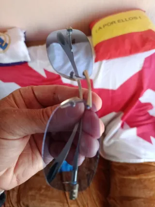 Gafas de Sol MATTBLACK Azules y gris. No envío.