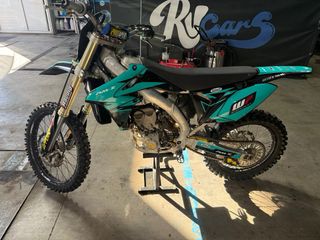 Suzuki 250cc 4t Motocross