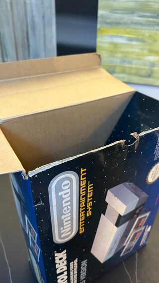 Caja Nintendo Entertainment System (NES)