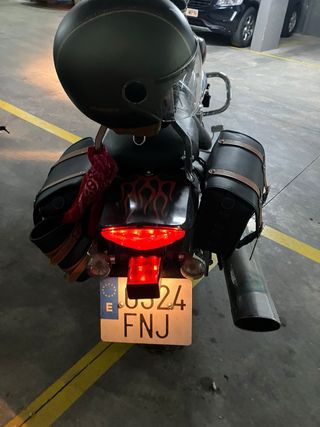 Hyosung Aguila 650 Cruiser Negra/Plata