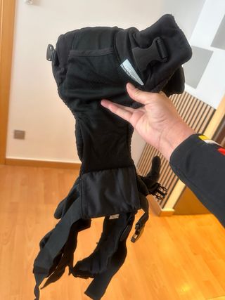 Mochila portabebé Infantino Flip 4 en 1 – ergonómi