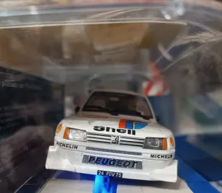 Peugeot 205 T16 Super Slot