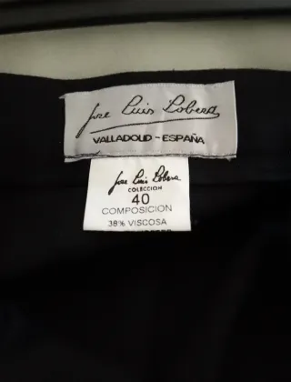 Pantalón negro talla 40