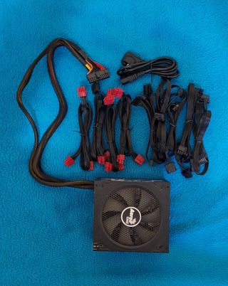 Fuente Alimentación Aero Cool Xpredator 1000W