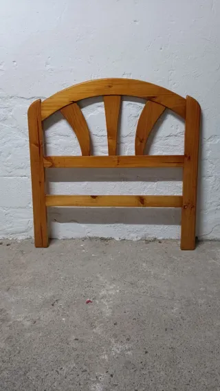 Testata in legno di pino per letto singolo