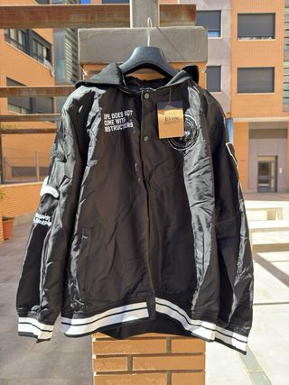 Chaqueta Evisu Kuro Negra