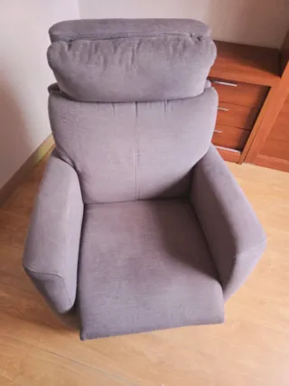Sillón Eléctrico de Tela Gris