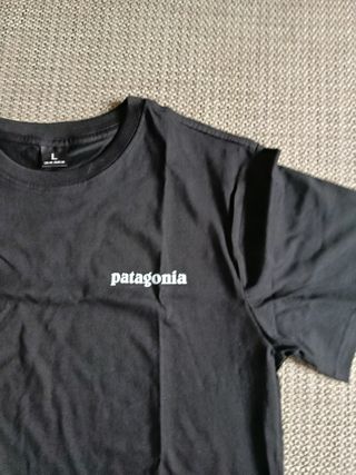 Camiseta Negra estilo Patagonia Talla L