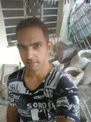 Busco empleo. Almacén, construcción,  cuidados más