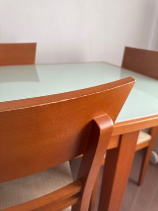 Mesa comedor extensible y 6 sillas