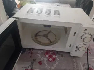 Horno Microondas Orbegozo MI 2015