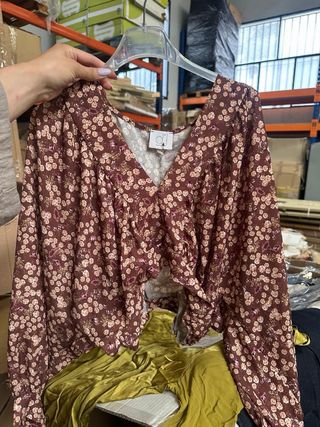 LOTE ROPA NUEVA ITALIANA DE CALIDAD