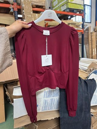 LOTE ROPA NUEVA ITALIANA DE CALIDAD