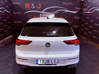 Volkswagen Golf 2021