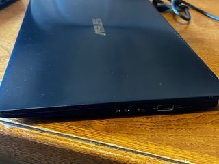 ASUS ZenBook 14 UX434F i7 10ª Gen 16GB