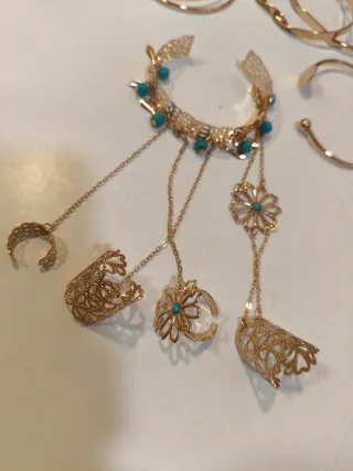 Lote bisutería oro y turquesa
