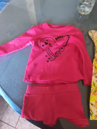 Lote Ropa Niña: Camiseta, Vestido y Leggings