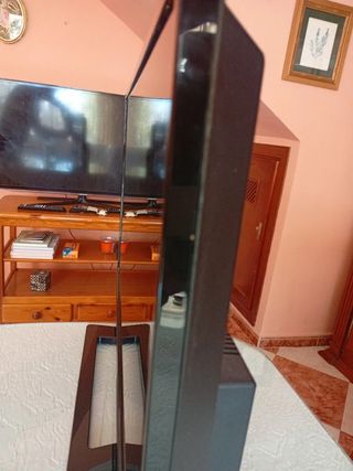 Televisión Grundig Negra