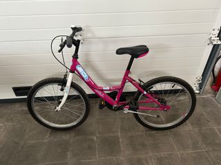 BICICLETA INFANTIL. NUEVA. SIN USO.