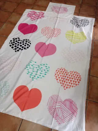 Colcha Ikea Corazones Cama 90