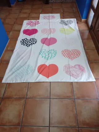 Colcha Ikea Corazones Cama 90