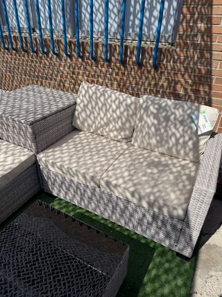 Conjunto Terraza Ratán Gris y Beige
