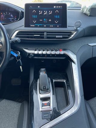 Peugeot 5008 2020 1.2T AUT 130CV 7 PLAZAS