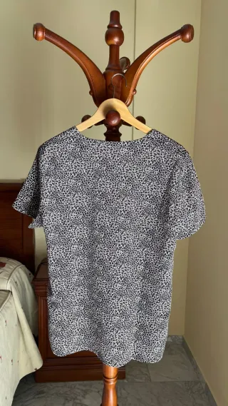 Camiseta Shein Estampada Talla L