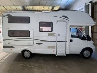 Autocaravana FIAT CI Riviera 2.8 JTD 128 6 plazas