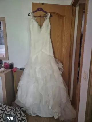 Vestido de Novia Pronovias Sirena Volantes