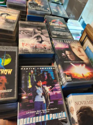 Gran Lote de unas  370 Películas VHS de los 90
