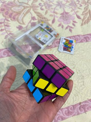 Cubo Mágico 3x3. Puzzle. Nuevo