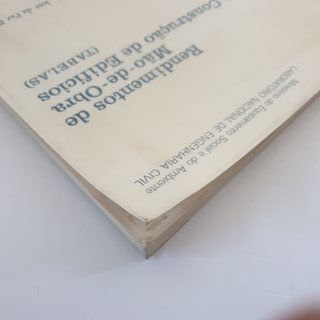 Rendimentos de Mão-de-Obra na Construção de Edifíc