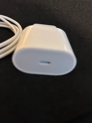 Cargador Apple 20W Original A2347 + Cable A2561