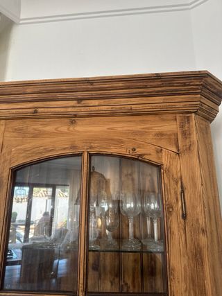 Mueble de pino antiguo estilo Ronda