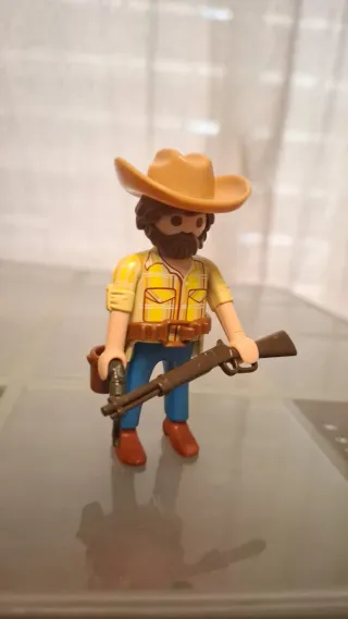 Playmobil vaqueros con rifles