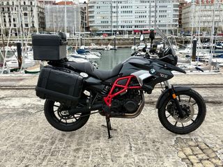 BMW F700 GS Negra y Gris