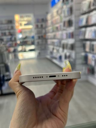 iPhone 13 128GB Blanco