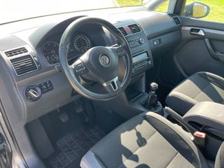 Volkswagen Touran 2010