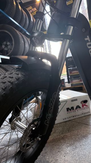 Bicicleta eléctrica TUCANO Fat Bike