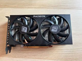 Radeon RX 6600 8GB perfecto estado, test FurMark