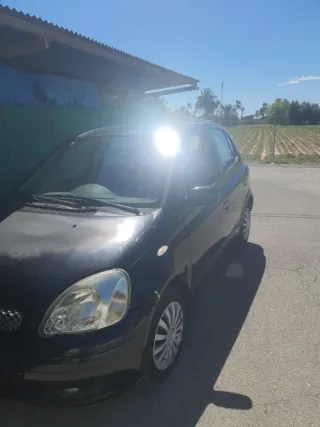 Toyota Yaris 2005