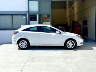 Opel Astra 2010