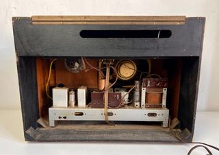 Radio de válvulas Neckermann WPR 9666 W